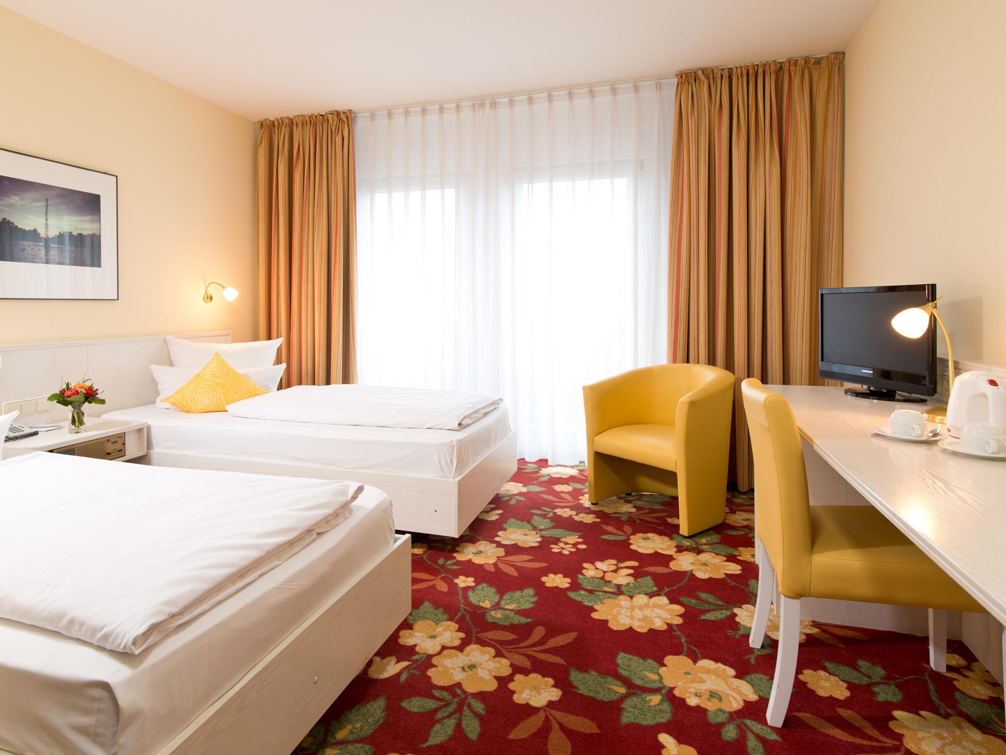 Achat Hotel Schwetzingen Heidelberg Zewnętrze zdjęcie